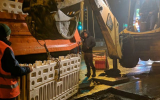 В Киеве произошла авария на канализационном коллекторе