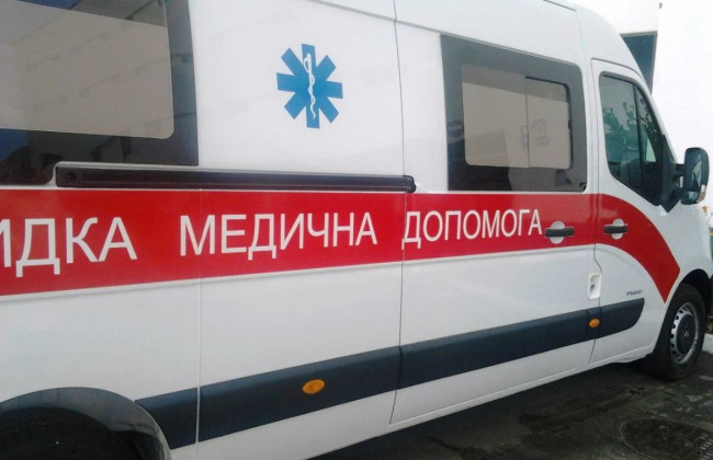 Под Днепром пьяная пациентка избила фельдшера скорой помощи