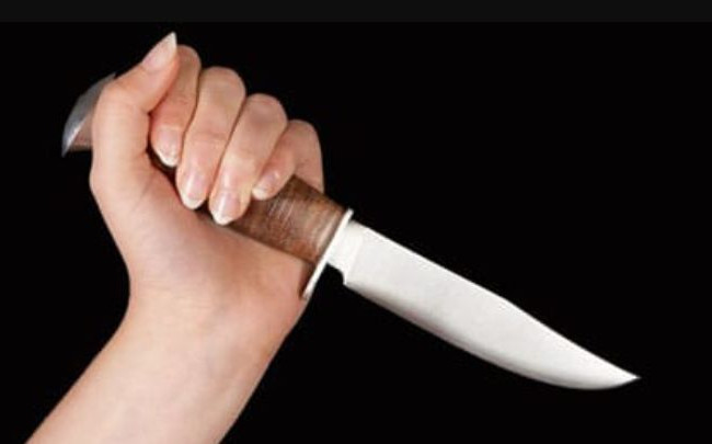 Вдарила ножем у живіт: на Київщині жінка вбила співмешканця