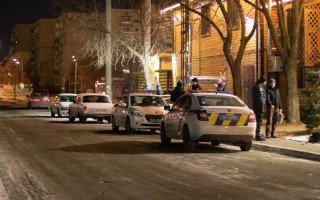 Поножовщина на Троещине: пострадали два человека