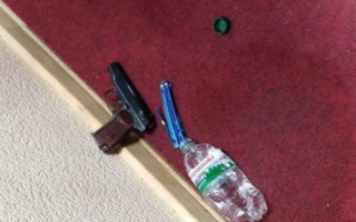 На Київщині депутат влаштував бійку в міськраді з ножем і пістолетом