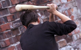 Говорила на русском: в Киеве искалечили женщину