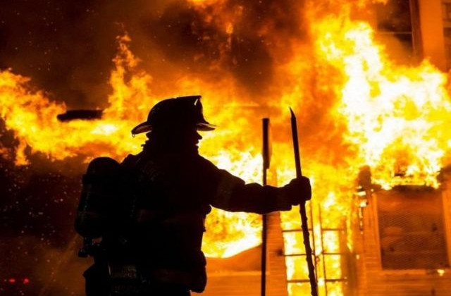 У Львові палав гуртожиток: постраждали студенти