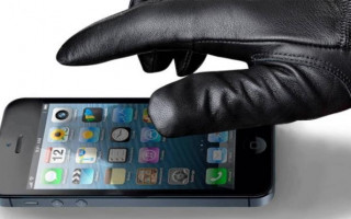 У Сумах затримали адвоката, яка 41 раз «мінувала» суди та адмінустанови