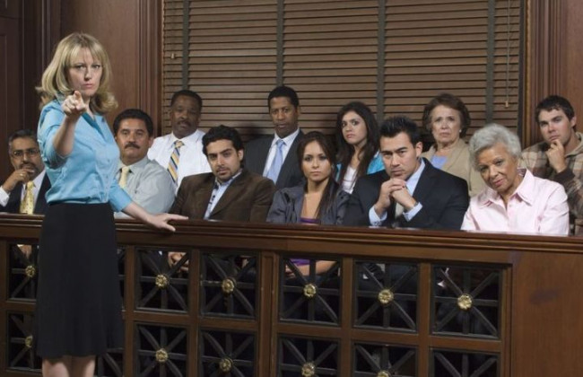 Присяжних притягнули до відповідальності через несвоєчасну подачу декларацій