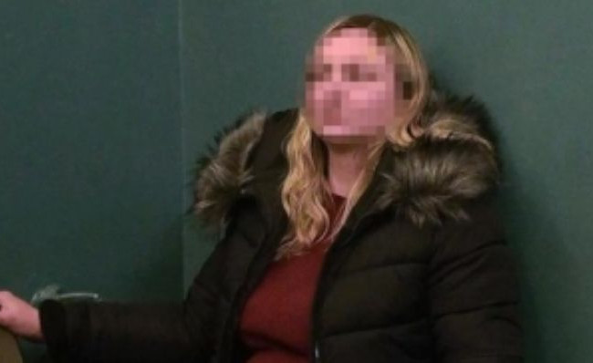 Пыталась похитить ребенка: в столичном метро задержали женщину, видео