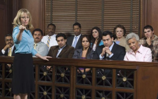 Присяжних притягнули до відповідальності через несвоєчасну подачу декларацій