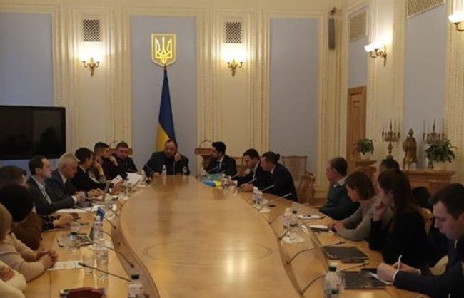 У Раді обговорили законопроект про всеукраїнський референдум