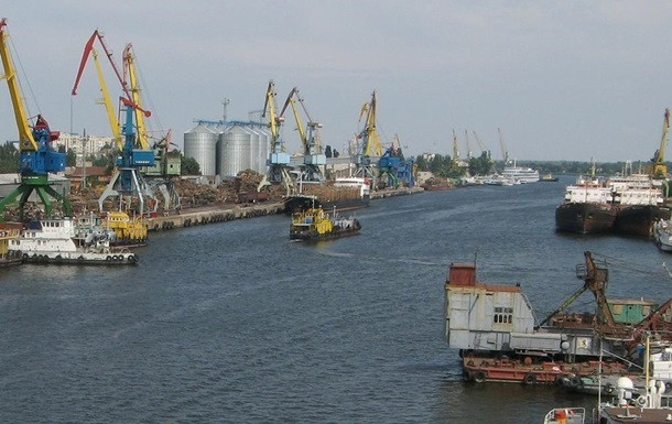 В Крыму массово сократят работников портов: известна причина