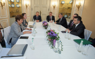 Зеленський обговорив судову реформу з головою МВФ