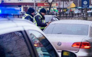 Спільний рейд патрулів поліції, швидкої та пожежної: у Києві виявили перших порушників