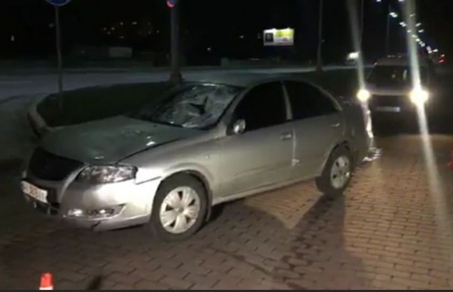 Под Киевом пьяный полицейский наехал на пешеходов: ГБР задержало нарушителя