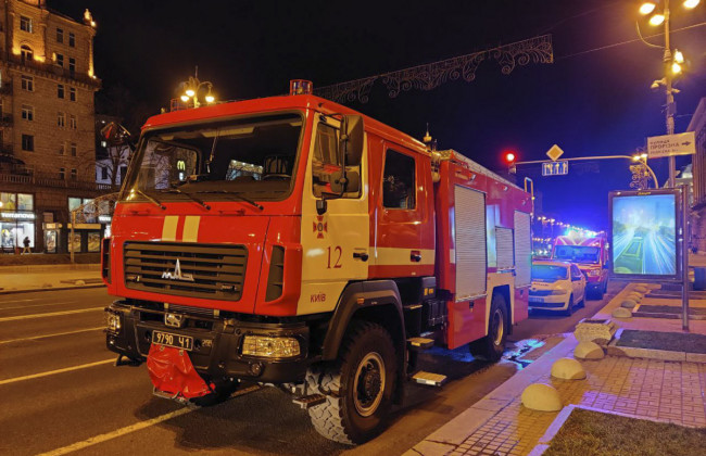В Киеве на Крещатике горел популярный ресторан: фото