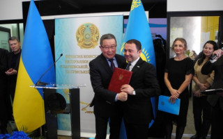 В Харькове открылось Почетное консульство Казахстана