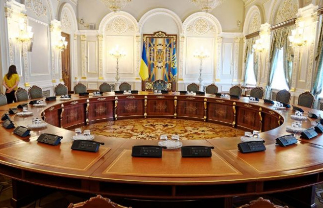 Ескалація на Донбасі: РНБО проводить брифінг — трансляція