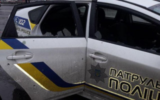 В Киеве мужчина бросил под ноги копов боевую гранату