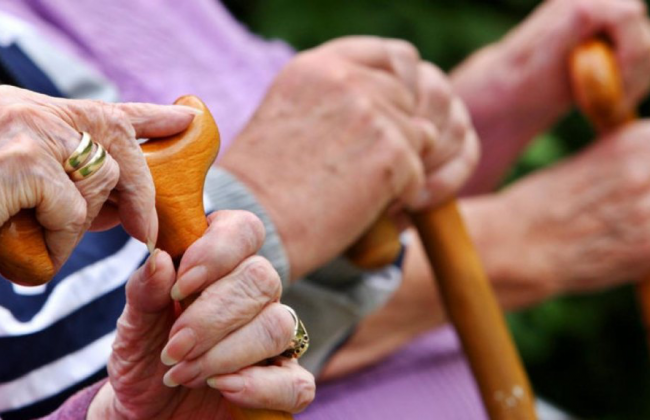 Українців зобов’яжуть відкладати на пенсію