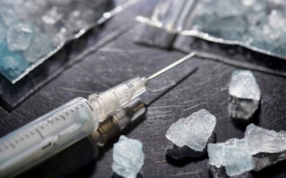 У Рівному 32-річну вчительку затримали за продаж метамфетаміну