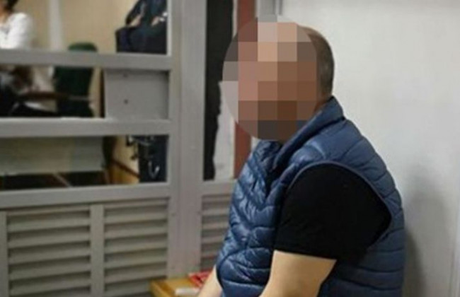 Стріляв по сусідах: перед судом постане киянин