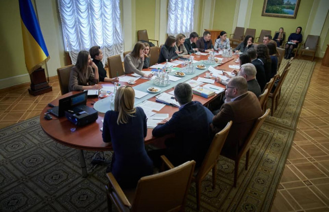 Реформування харчування школярів в Україні: перша леді ініціювала онлайн-анкетування