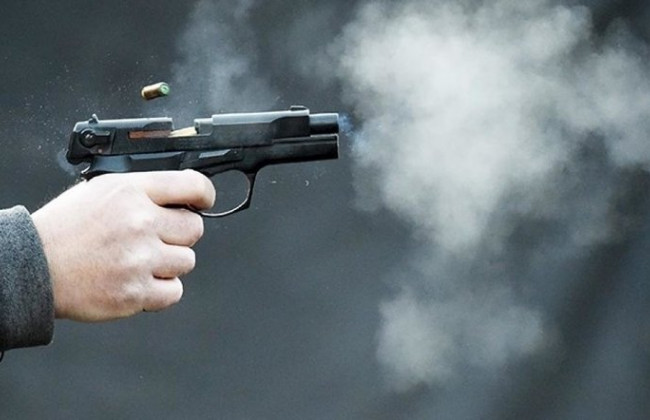 Под Киевом пьяный водитель открыл стрельбу по людям