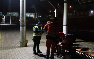 Трагедія в Києві: потяг на смерть збив чоловіка