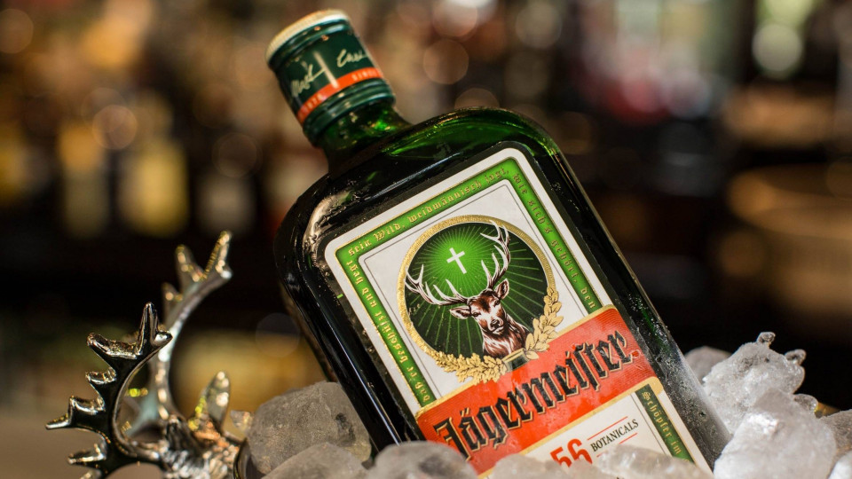 Швейцарский суд: Логотип популярного ликера Jägermeister не оскорбляет чувства христиан