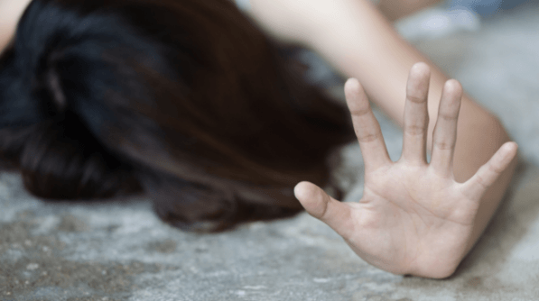 В Одесі неповнолітня дівчина звинуватила копа у зґвалтуванні