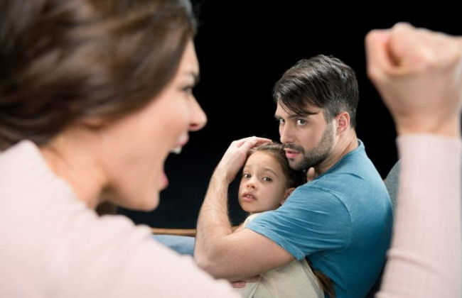 Насильство над цивільним чоловіком: суд притягнув до відповідальності жінку