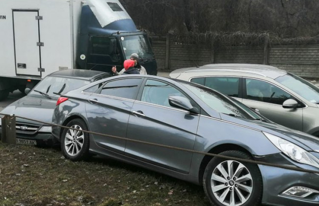 В Киеве произошло массовое ДТП из-за грузовика