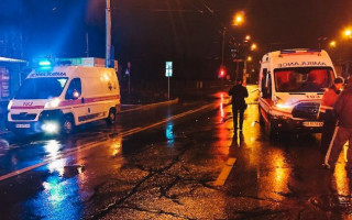 Серьезное ДТП в Киеве: водитель такси врезался в «скорую»