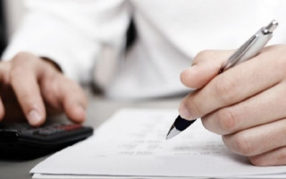 Виїзд на постійне місце проживання за кордон: чи потрібно подавати декларацію