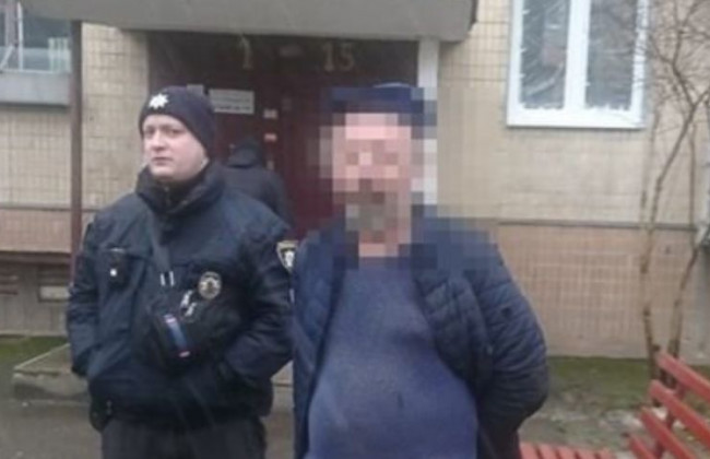 У Львові зухвалий чоловік напав на поліцейського: що відомо