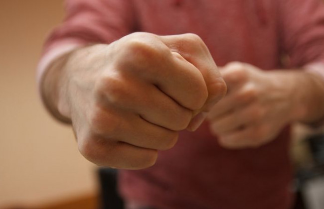 Громко кричал: в Херсоне изверг избил до смерти двухлетнего ребенка