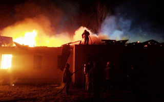 На Черниговщине пожар полностью  уничтожил здание школы