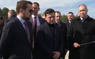 Протесты в Новых Санжарах: Зеленский требует уволить начальника СБУ области