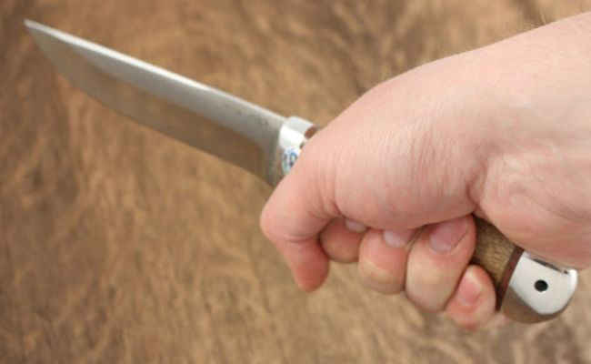 В столичном кафе ударили ножом посетителя: что известно