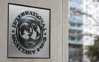 МВФ откладывает кредитование для Украины из-за смены правительства