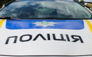 Забрав ноутбуки і плазму: під Києвом молодик обікрав школу