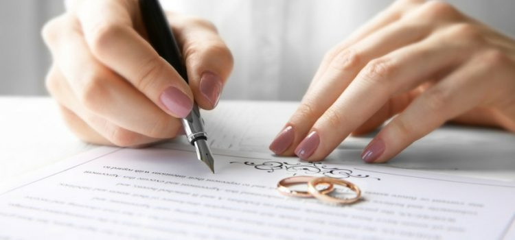 У яких випадках шлюбний договір може бути визнано недійсним: КЦС ВС