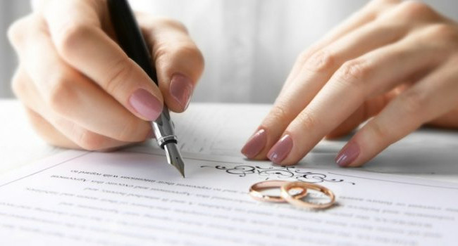 У яких випадках шлюбний договір може бути визнано недійсним: КЦС ВС