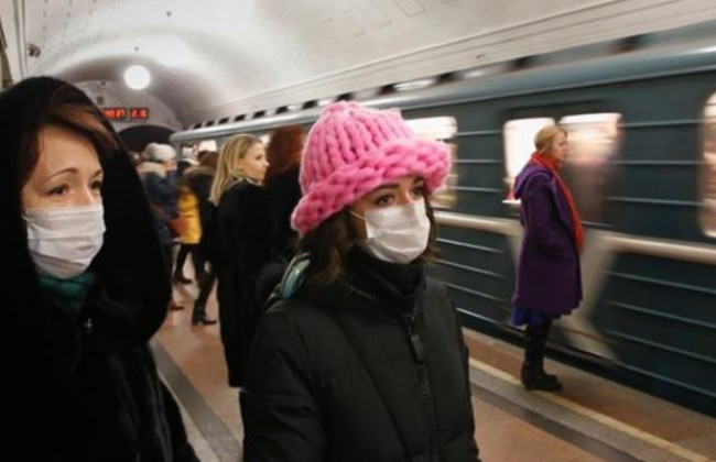 В Киеве могут остановить метро и общественный транспорт из-за коронавируса