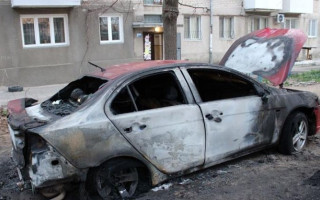 В Одесской области сожгли машину прокурора, фото
