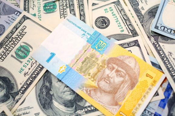 Зміна курсу гривні стосовно долара не суперечить українському законодавству: постанова КГС ВС