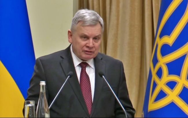 Президент представив нового міністра оборони, відео