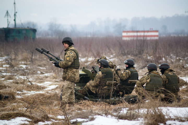 Ситуація на Донбасі: серед українських військових є втрати