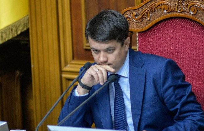 Доступ журналістів до Верховної Ради обмежать через коронавірус: розпорядження Разумкова