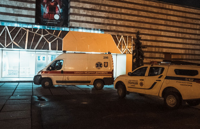 Лежал в крови: в Киеве нашли тело директора кинотеатра