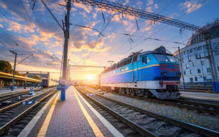 Чи повертатиме Укрзалізниця вартість квитків на скасовані через карантин рейси