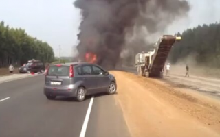 На Одесской трассе прогремел взрыв: фото с места происшествия